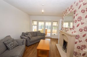 Lounge- click for photo gallery